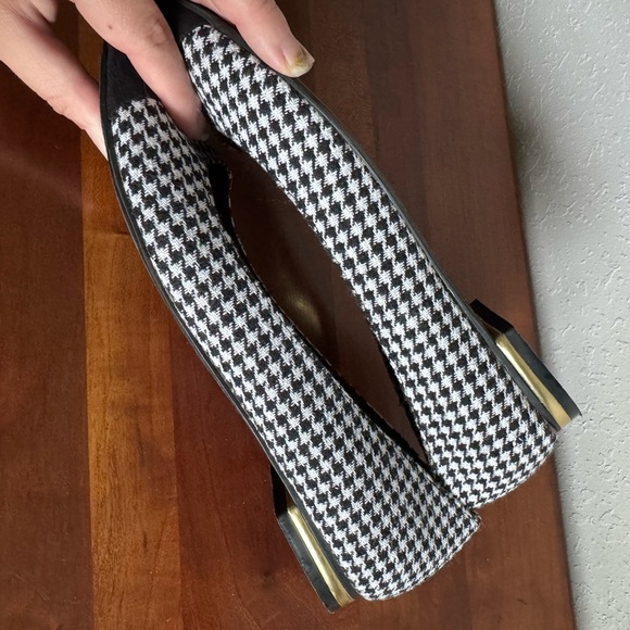 Banana Republic Black White Tweed Houndstooth Suede Pointed Toe Flats Womens 7.5 - Picture 4 of 7
